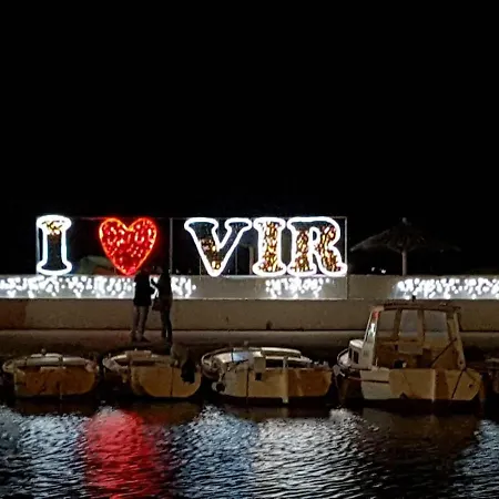 Iric * Vir